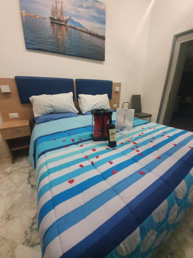 Bed and Breakfast Le caravelle à Castellammare di Stabia Extérieur photo